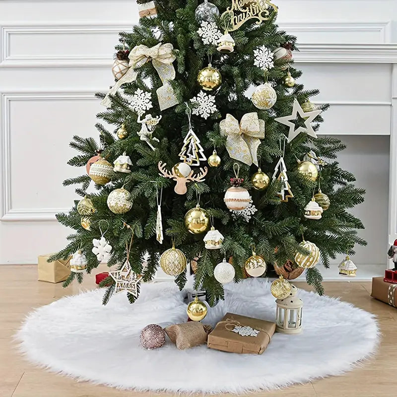 White Plush Christmas Tree Skirt – 77.98cm